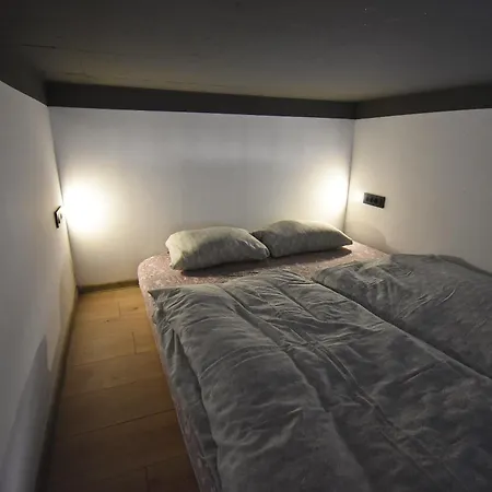 公寓 Fontana Apartma *